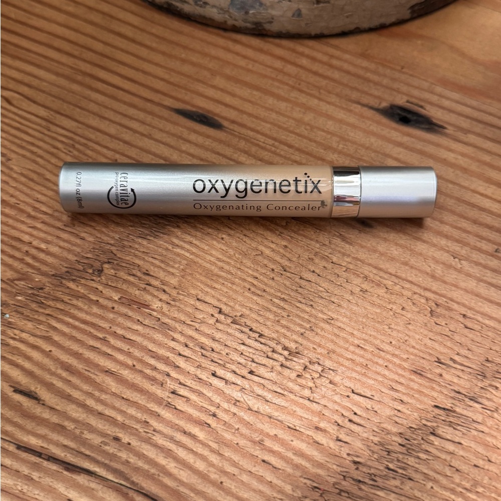 Oxygenetix Oxygenating Concealer Shade 2.0 Y – Lightly Used